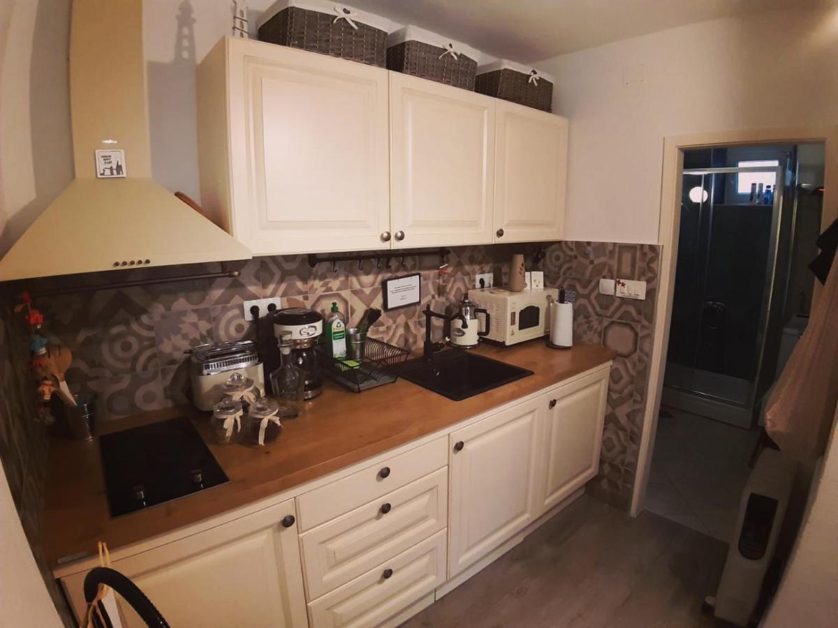 Liza'S Downtown Apartment 赫瓦尔 外观 照片