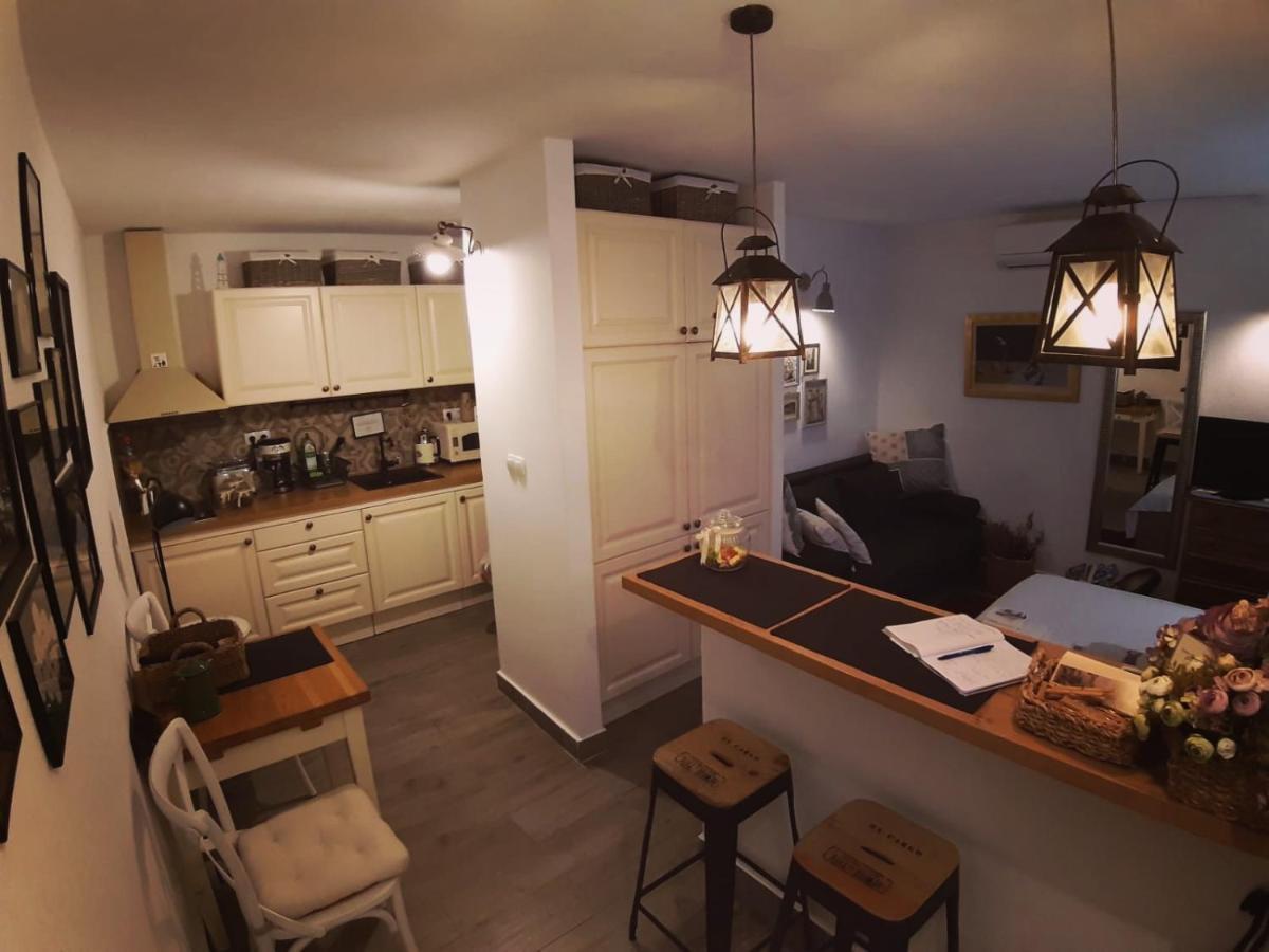 Liza'S Downtown Apartment 赫瓦尔 外观 照片